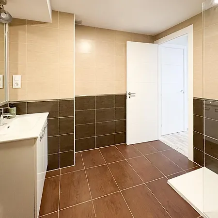 Chillahomes 203 شقة