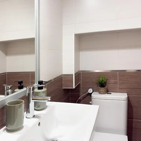 Apartman Chillahomes 203 *